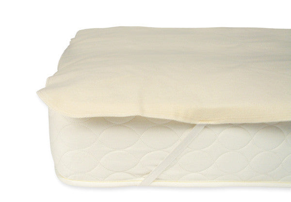 Organic Baby Bedding: What are the best waterproof crib mattress pads?