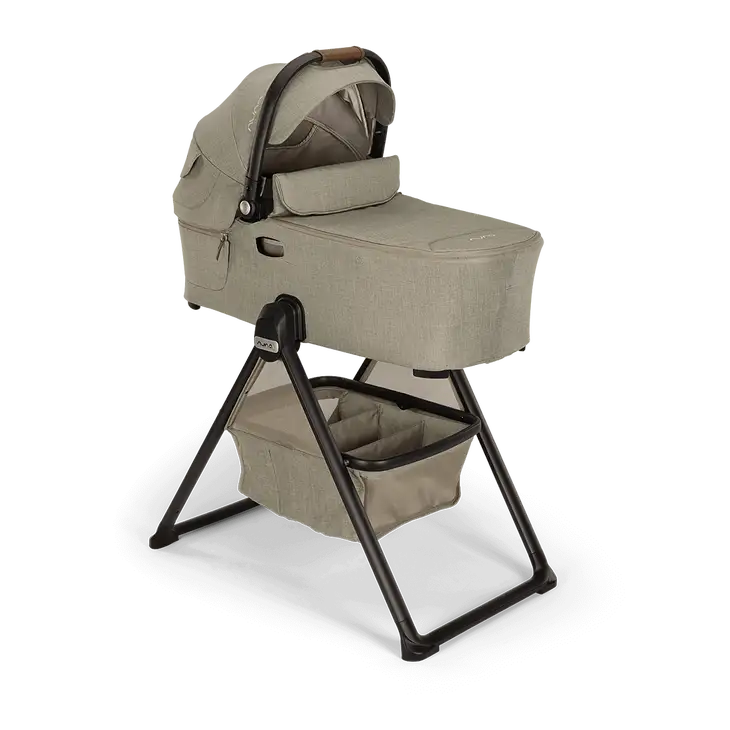 demi next bassinet + stand