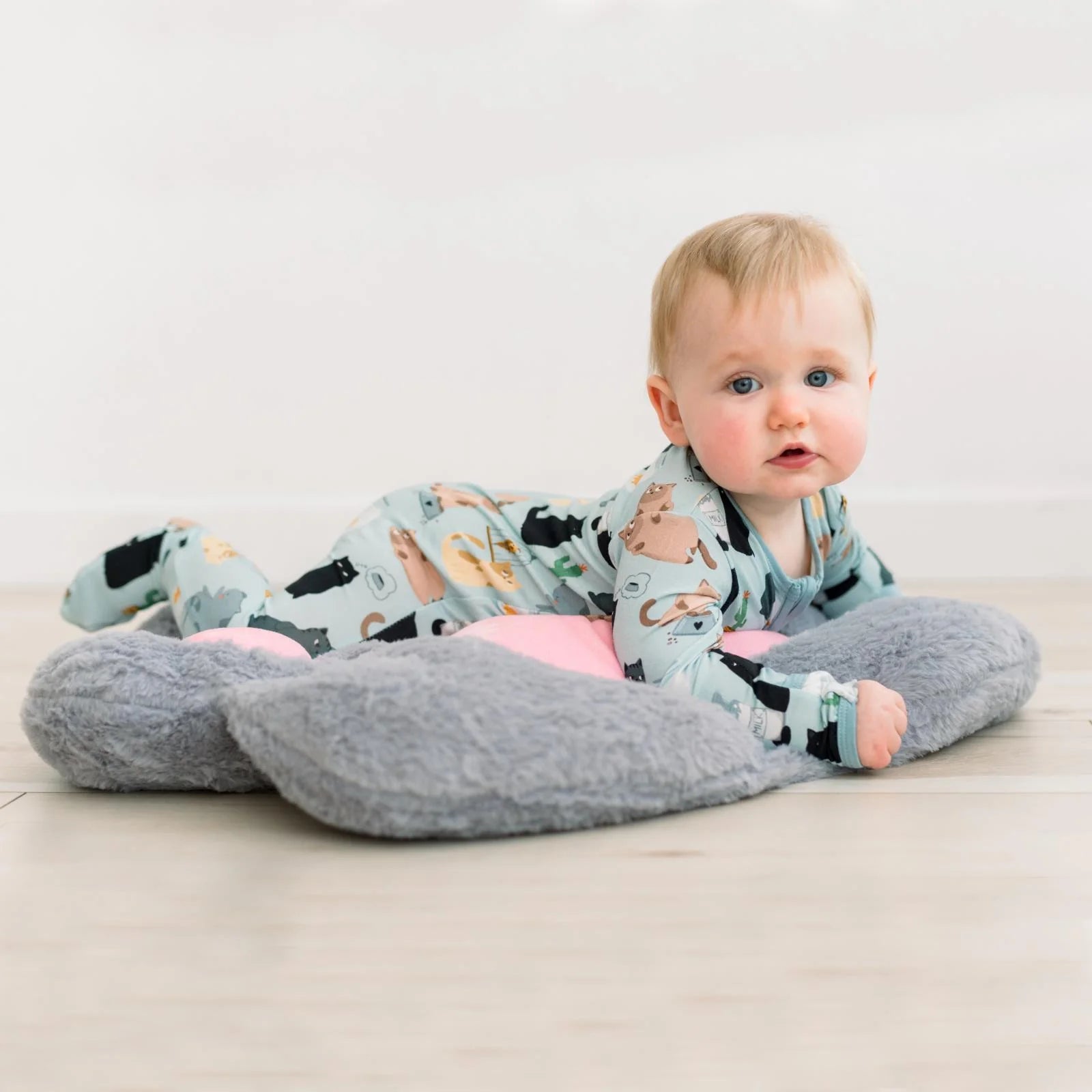Kickee Pants Footie with 2 Way Zipper