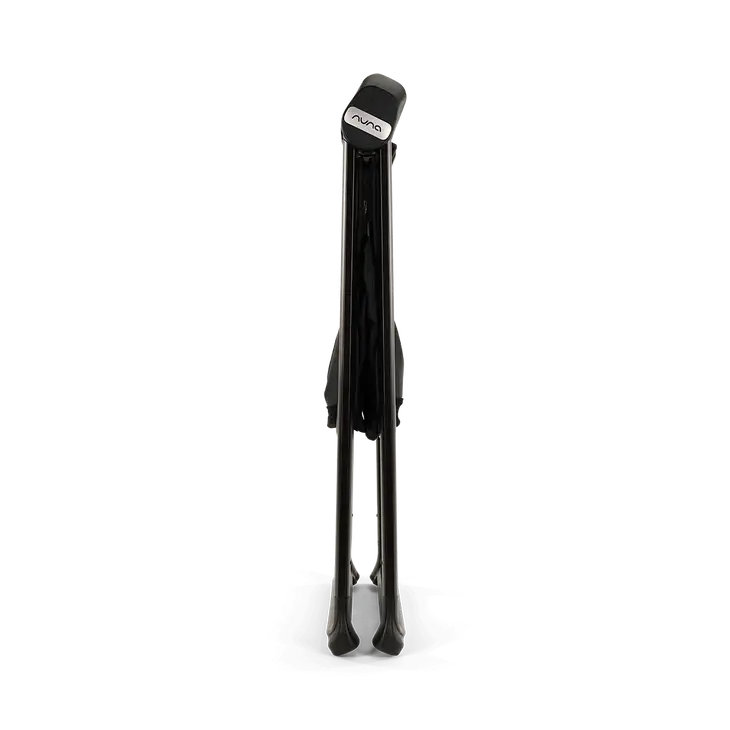 Nuna Swiv & Triv series Bassinet + Stand