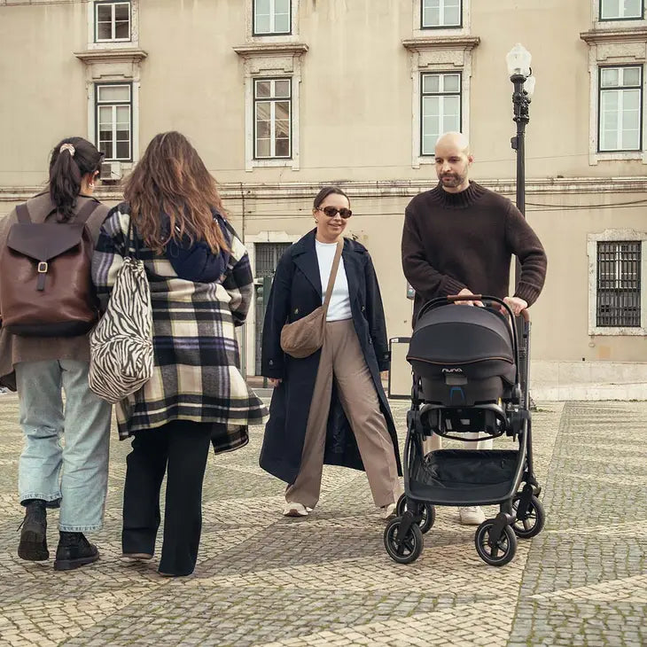 SWIV + pipa™ urbn travel system