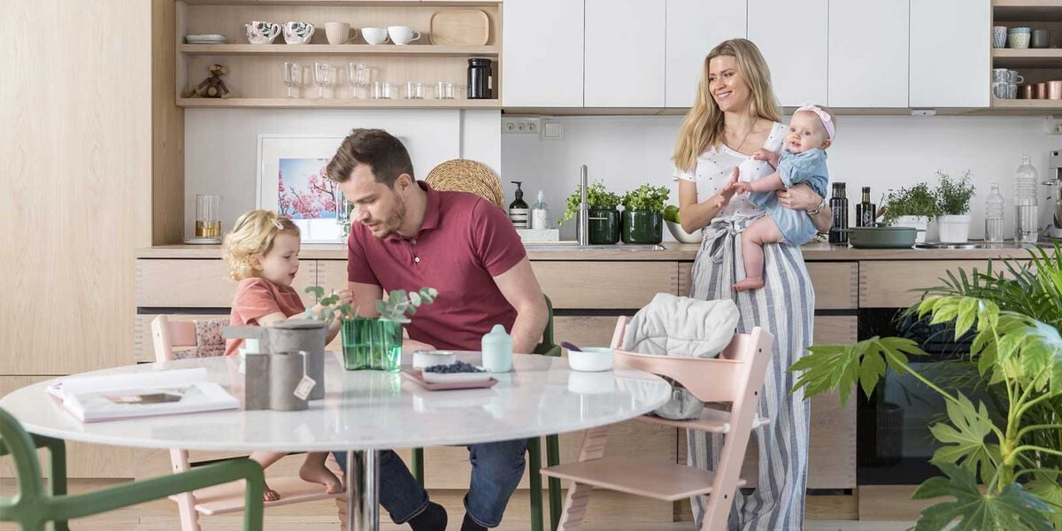 Tripp Trapp® High Chair and Cushion with Stokke® Tray