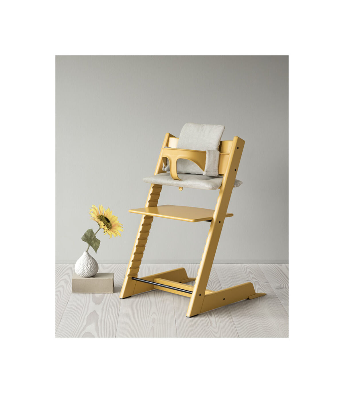 Tripp Trapp® High Chair incl. matching Baby Set and Harness